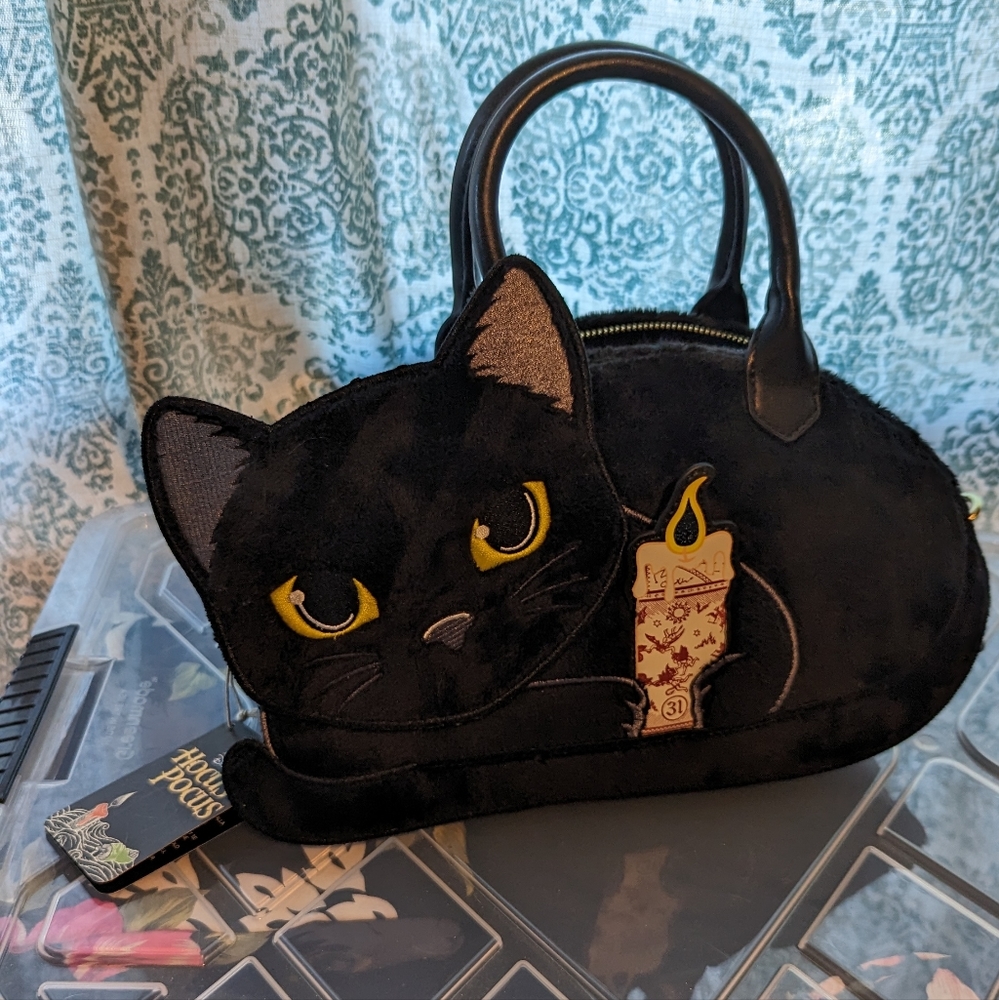 Loungefly Binx Purse